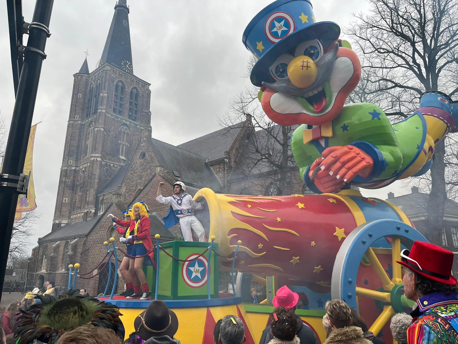 Carnavalsoptocht In Blaosdonk Weer Schitterend! - Heeze-leende24