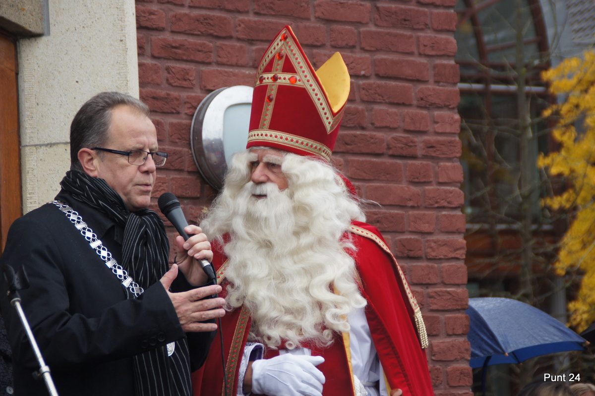 Sinterklaas Komt Naar Heeze Heeze Leende24